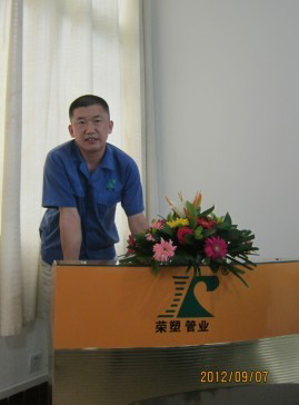 点击新窗口打开大图